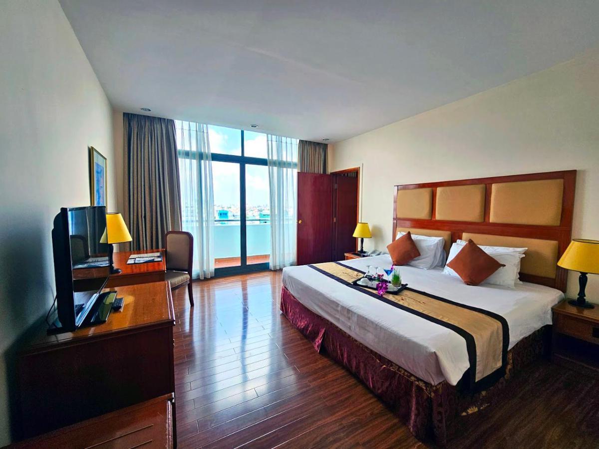 Khách sạn Ramana Saigon 4*