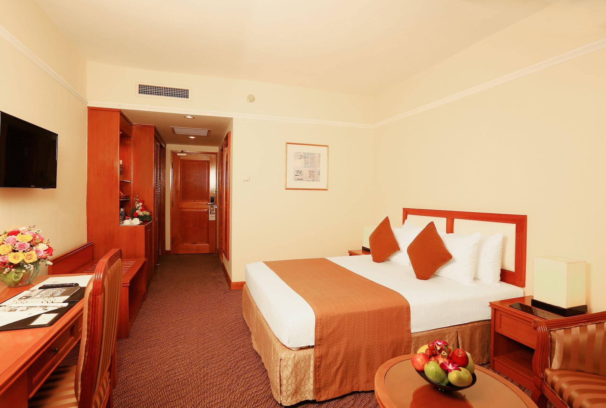 Ramana Saigon Khách sạn 4*