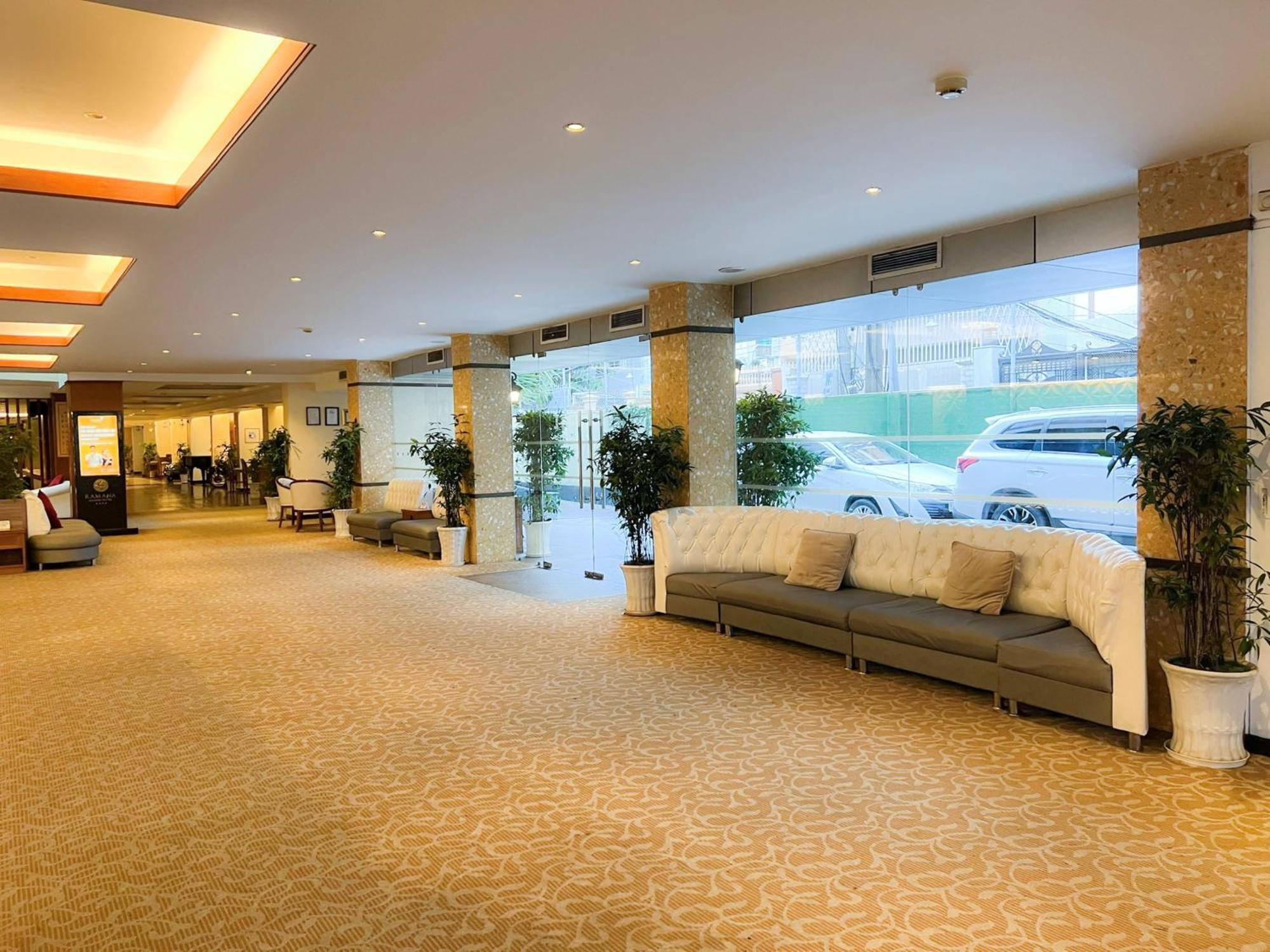 Ramana Saigon Khách sạn 4*